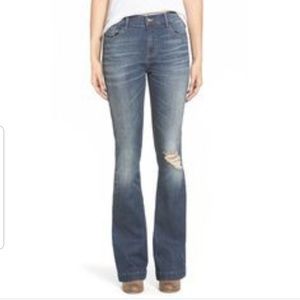 Distressred Jeans